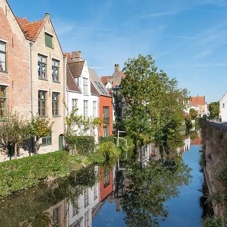 Bed & Breakfast Brouwershuis Ten Ezele
