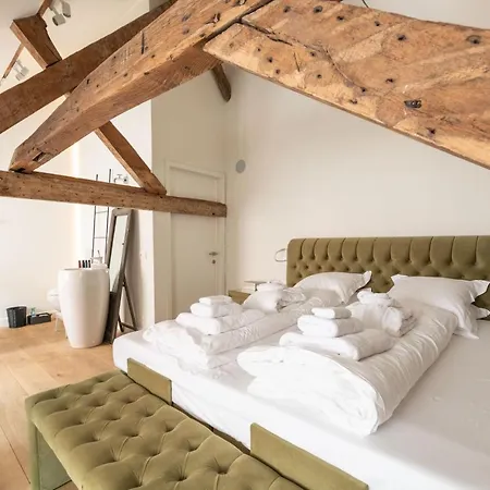 Brouwershuis Ten Ezele Bed & Breakfast Bruges